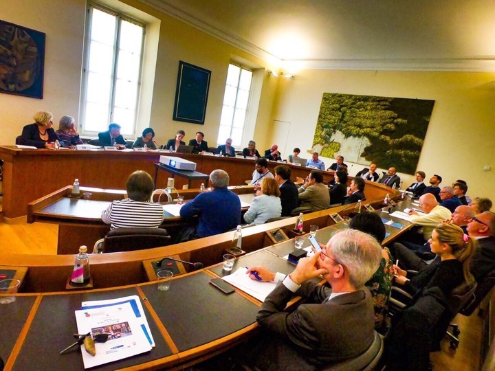 thuc day hop tac kinh te viet nam italy tai hai thanh pho parma va piacenza