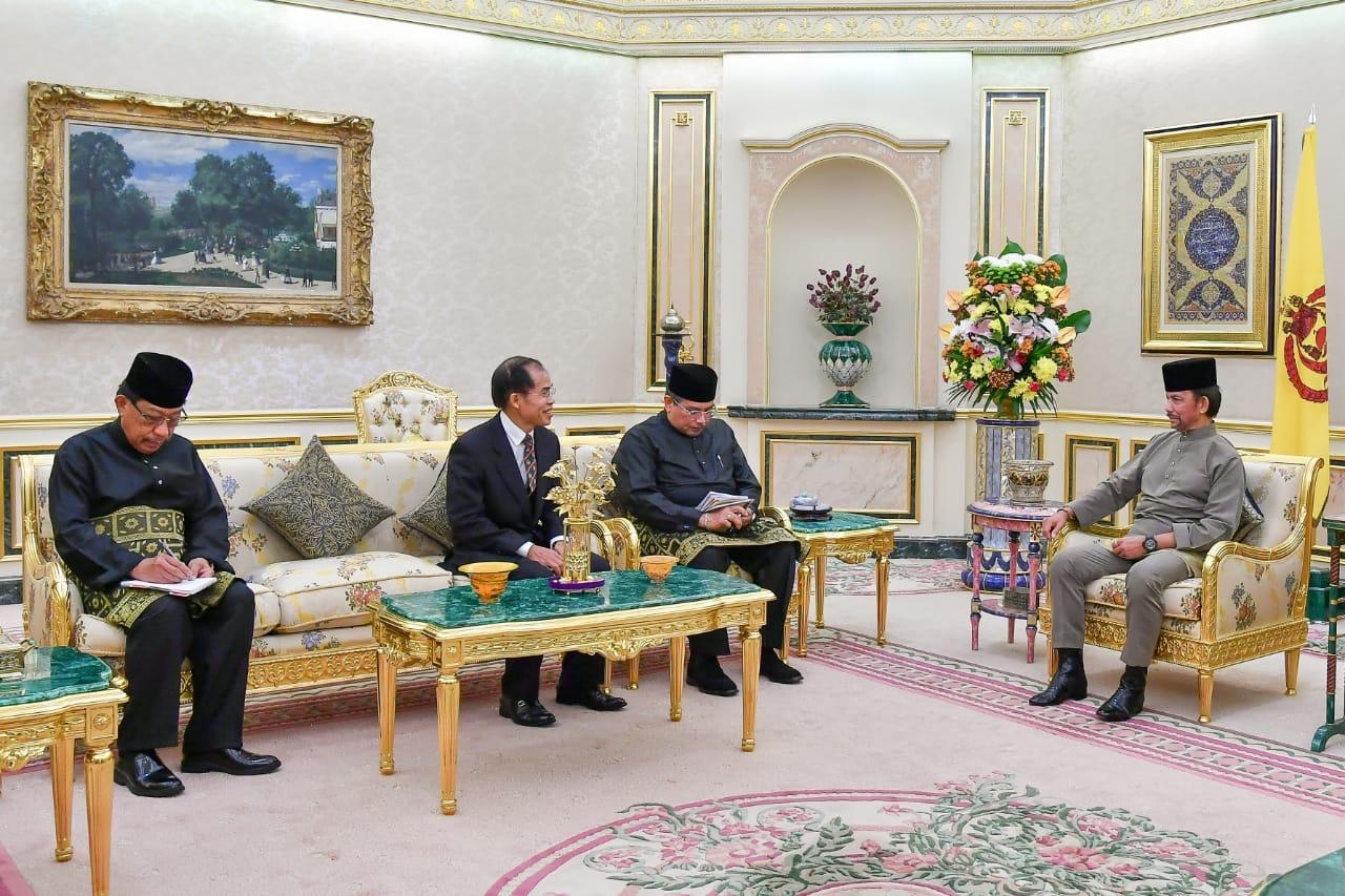 dai su tran van khoa trinh thu uy nhiem len quoc vuong brunei