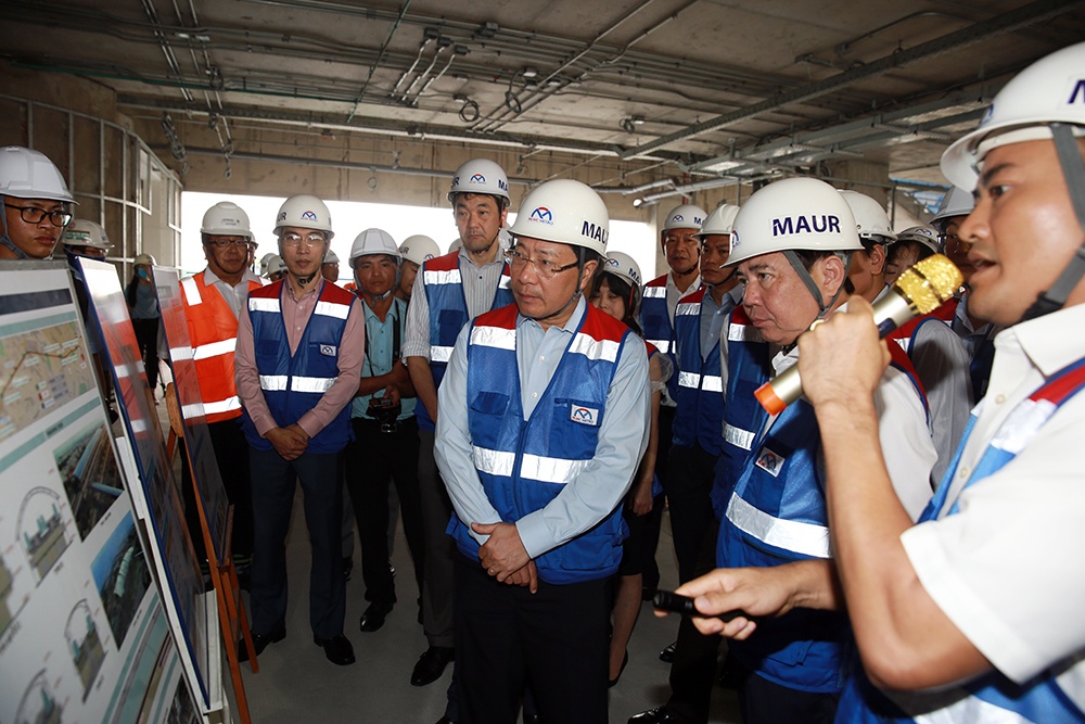 pho thu tuong pham binh minh thi sat tuyen metro so 1 cua tphcm 1