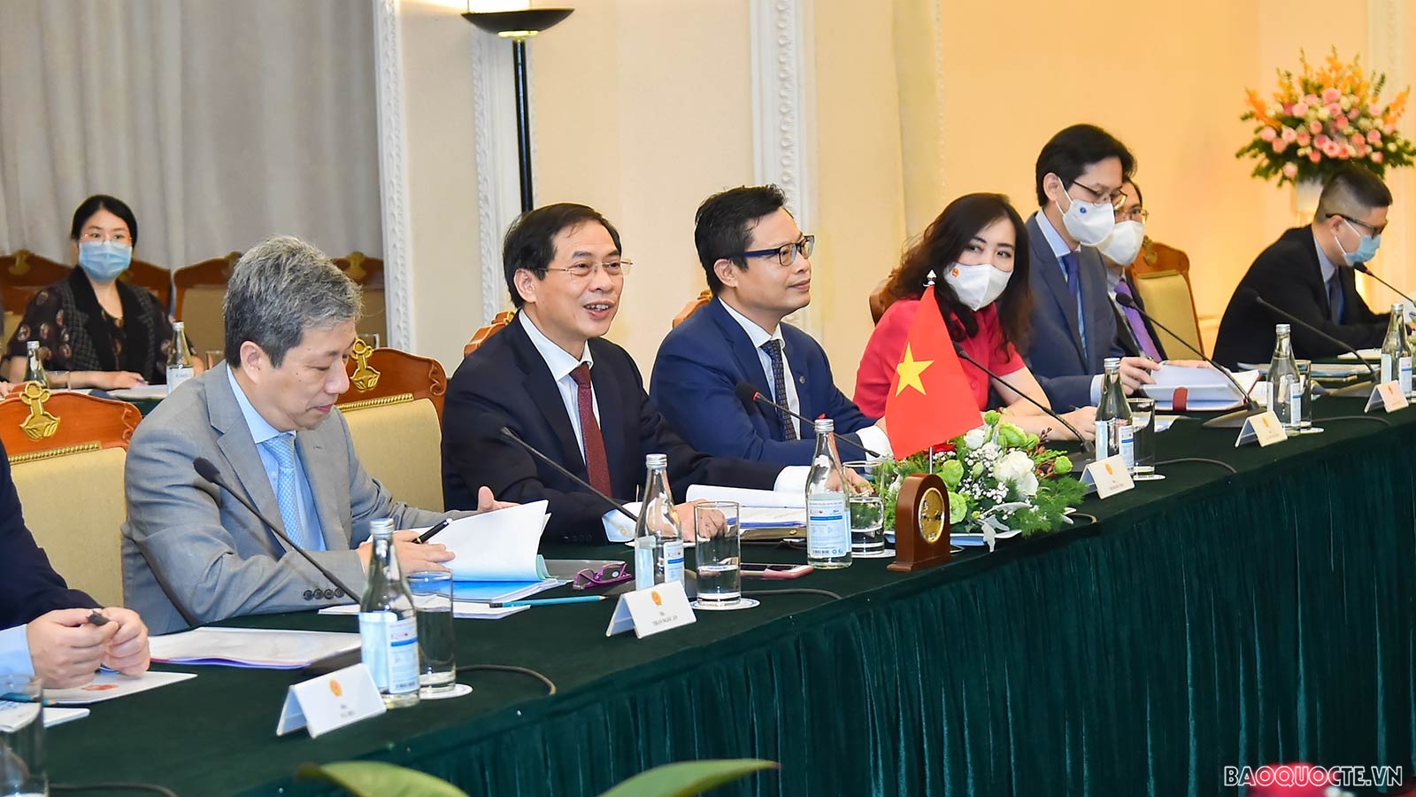 Bộ trưởng Ngoại giao Bùi Thanh Sơn đón, hội đàm với Bộ trưởng Ngoại giao Anh Dominic Raab