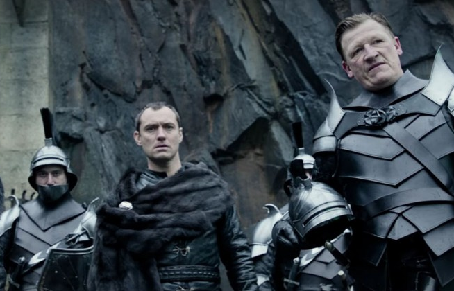 Ma mị và đầy cuốn hút với Vua Arthur