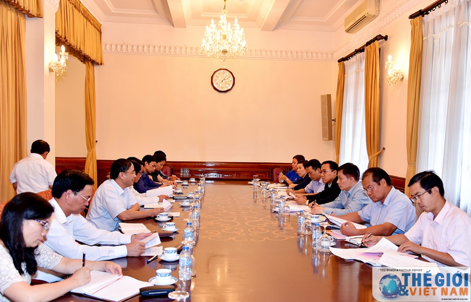 Thứ trưởng Lê Hoài Trung làm việc với Lãnh đạo UBND tỉnh Sơn La