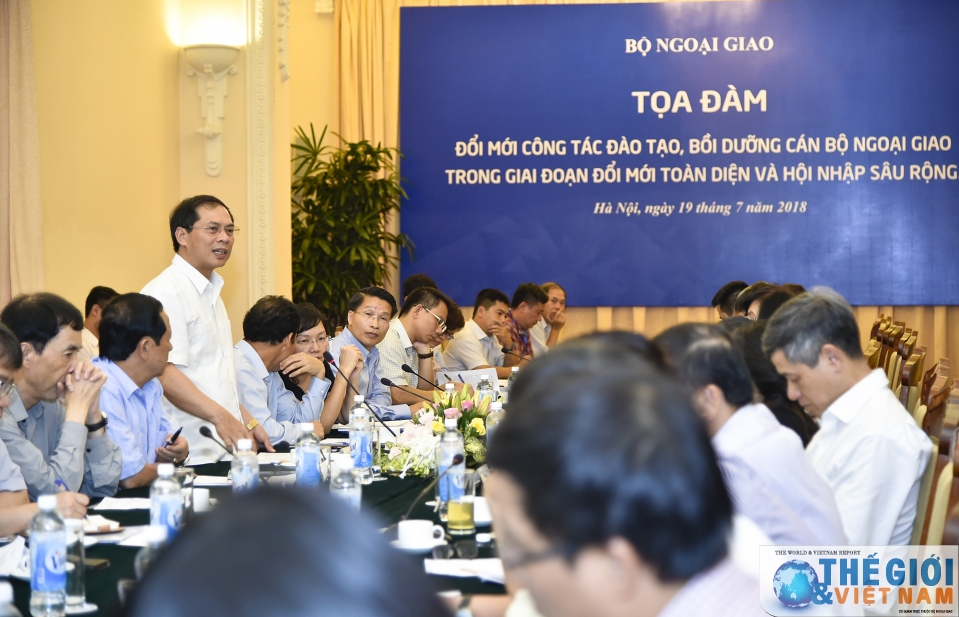 Đổi mới công tác đào tạo, bồi dưỡng cán bộ ngoại giao trong giai đoạn mới