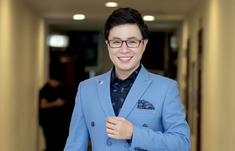 MC. Lê Anh: Nhiều bạn trẻ trễ nải học tập nhưng đang “cúng” Facebook chăm chỉ