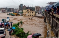 lu lut hoanh hanh o italy va phap gay thiet hai nghiem trong