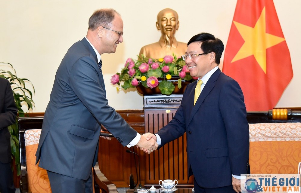 Phó Thủ tướng Phạm Bình Minh tiếp Đại sứ Đức Christian Berger chào từ biệt