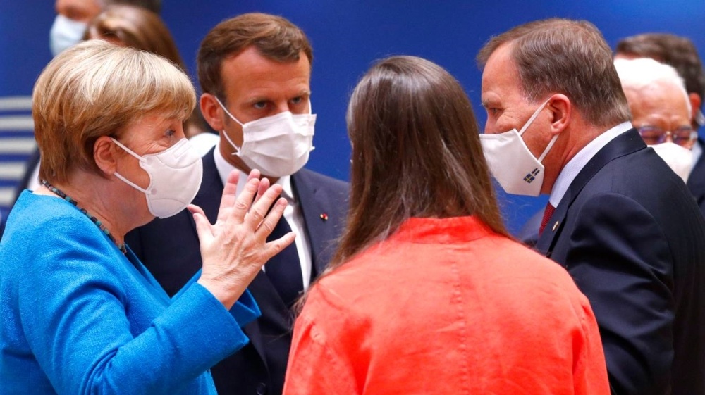 Các nhà lãnh đạo châu Âu bất đồng quan điểm, EU có thể không đạt thỏa thuận về quỹ phục hồi kinh tế hậu Covid-19. (Nguồn: AP) cac nha lanh dao chau au bat dong quan diem eu co the khong dat thoa thuan ve quy phuc hoi kinh te hau covid 19