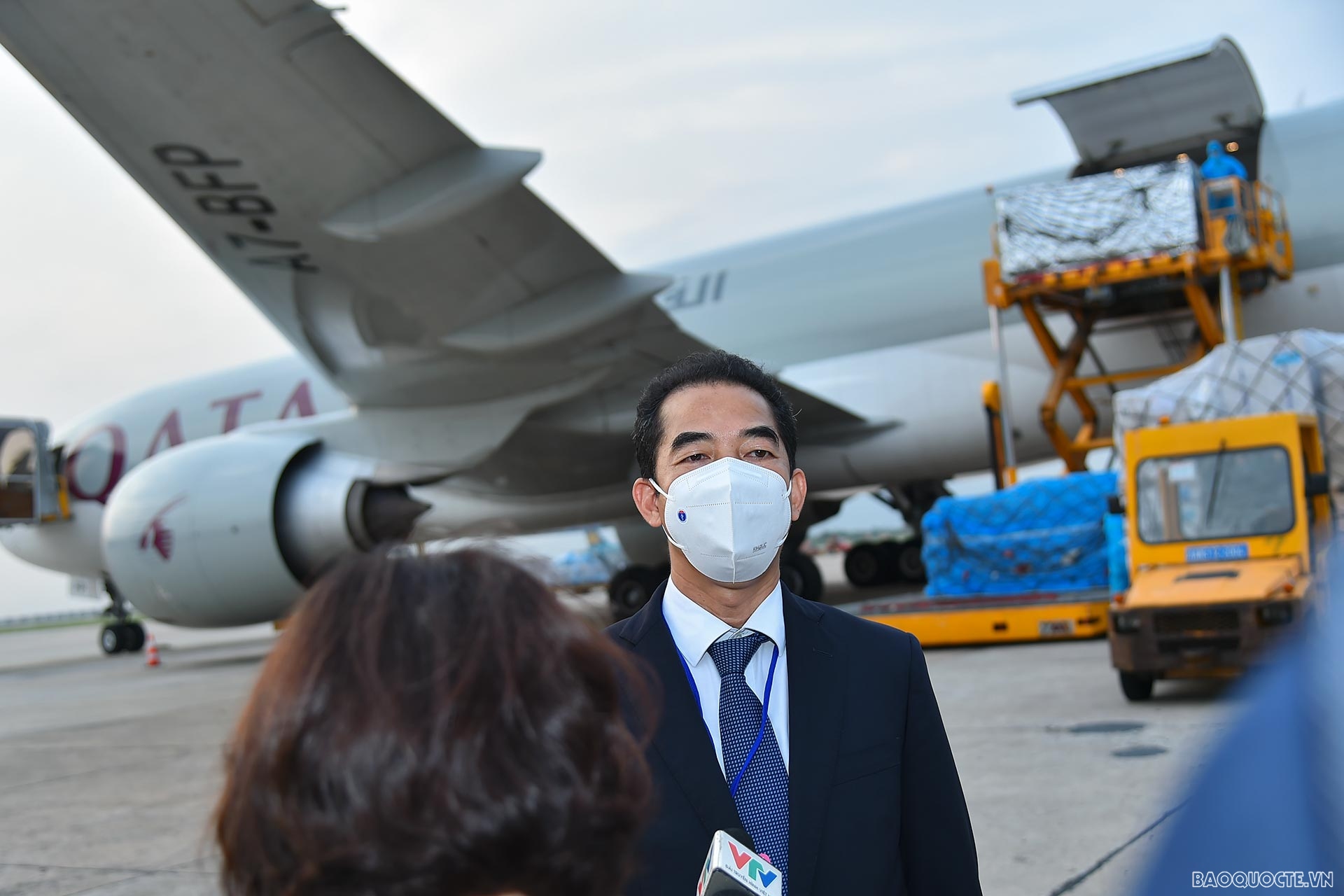 Hơn 1,5 triệu liều vaccine do Hoa Kỳ tài trợ đã về Sân bay Quốc tế Nội Bài Toàn cảnh hơn 1,5 triệu liều vaccine ngừa Covid-19 do Hoa Kỳ tài trợ về Sân bay Quốc tế Nội Bài