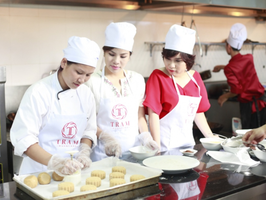 Bánh Trung thu handmade cao cấp lên ngôi