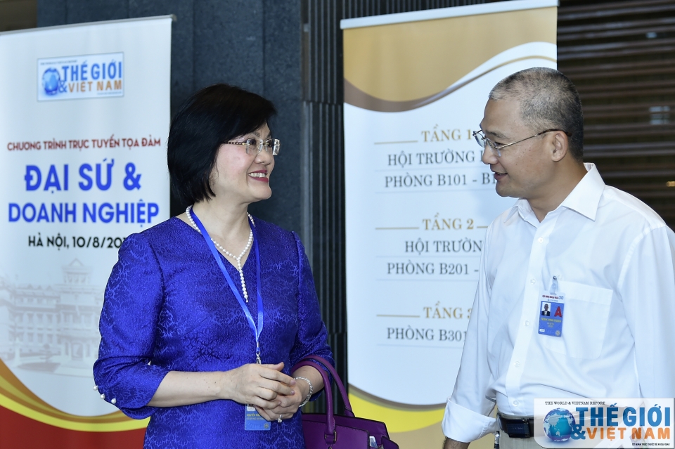 dong hanh cung doanh nghiep trong hoi nhap kinh te quoc te theo tinh than ngoai giao kien tao