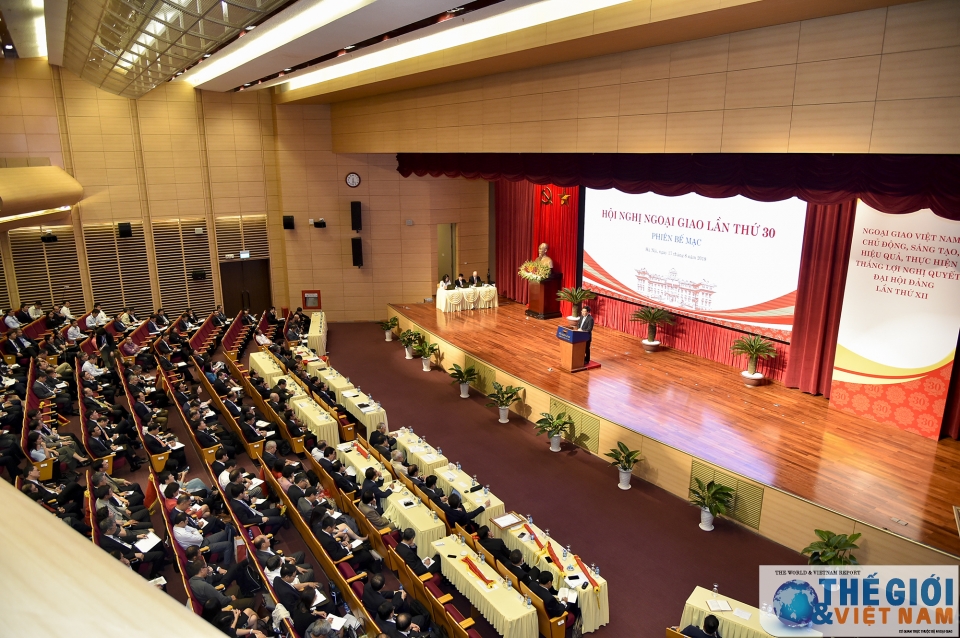 phia sau nhung thanh cong cua hoi nghi ngoai giao 30