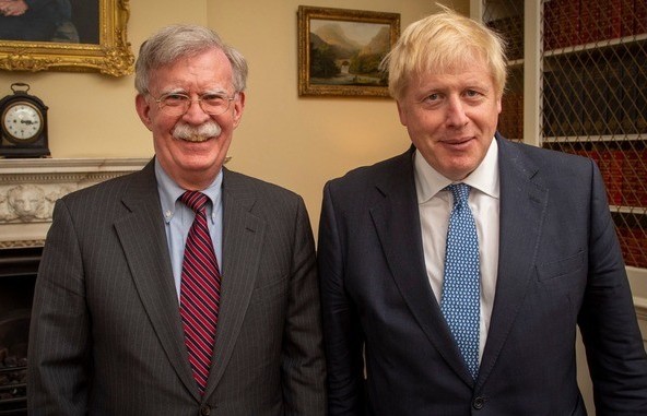 Mỹ ủng hộ Anh Brexit "cứng" và sẽ đẩy nhanh các thỏa thuận thương mại