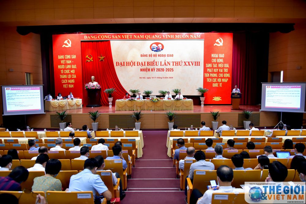 Khai mạc Đại hội Đại biểu Đảng bộ Bộ Ngoại giao lần thứ XXVIII nhiệm kỳ 2020-2025 khai-mac-dai-hoi-dai-bieu-dang-bo-bo-ngoai-giao-lan-thu-xxviii-nhiem-ky-2020-2025-1