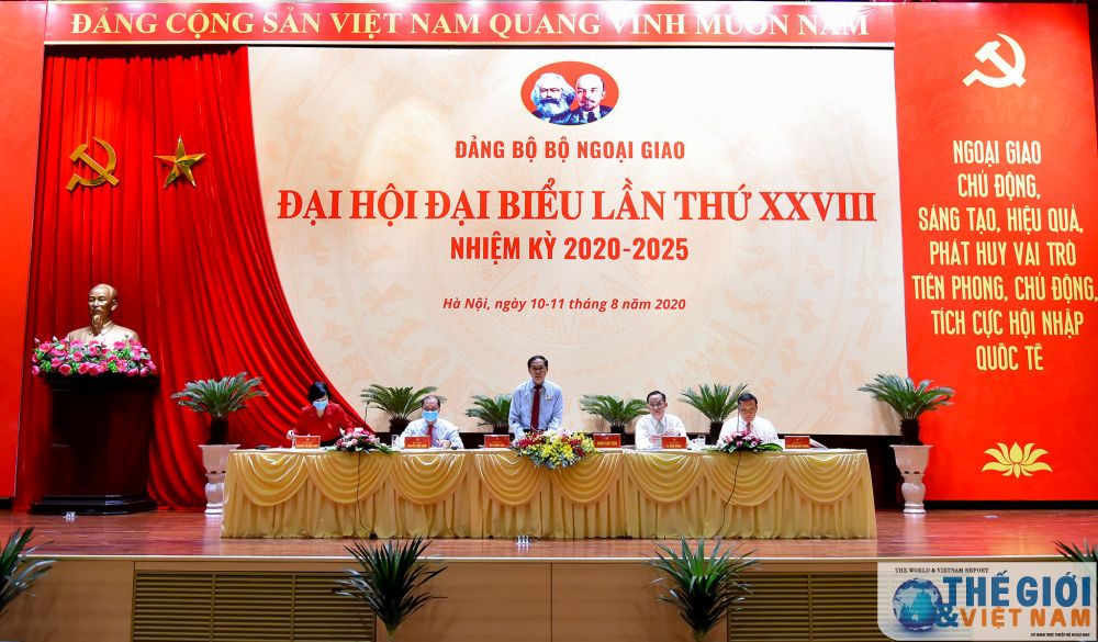 Khai mạc Đại hội Đại biểu Đảng bộ Bộ Ngoại giao lần thứ XXVIII nhiệm kỳ 2020-2025 khai-mac-dai-hoi-dai-bieu-dang-bo-bo-ngoai-giao-lan-thu-xxviii-nhiem-ky-2020-2025-2