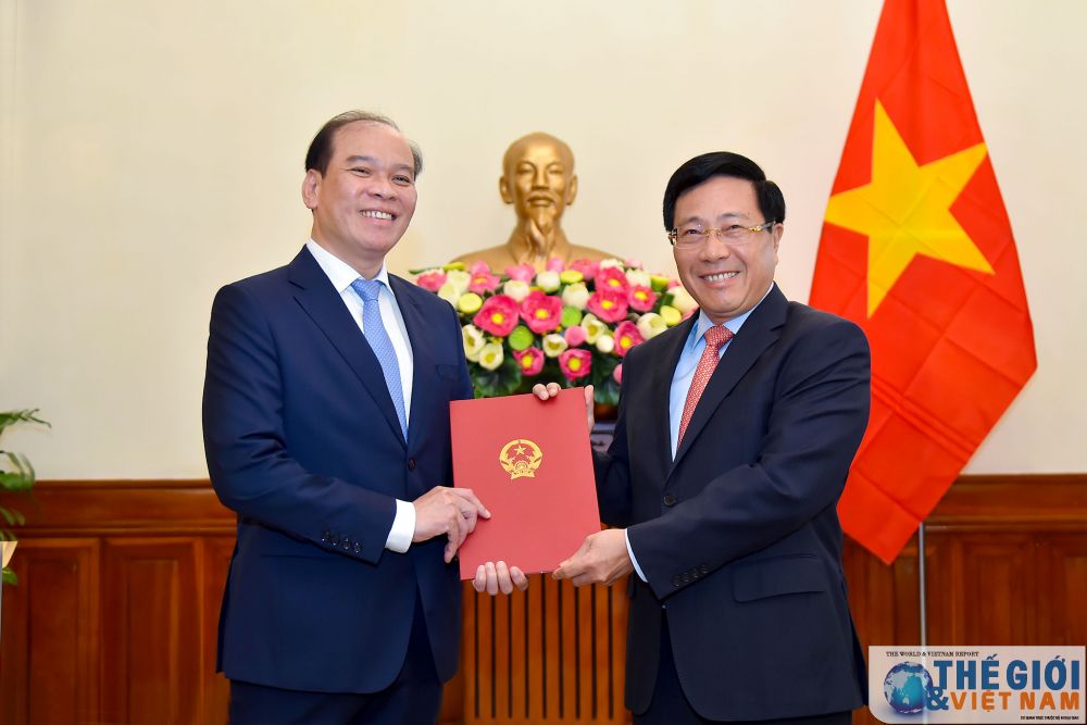 pho-thu-tuong-pham-binh-minh-trao-quyet-dinh-bo-nhiem-4-tong-lanh-su-1