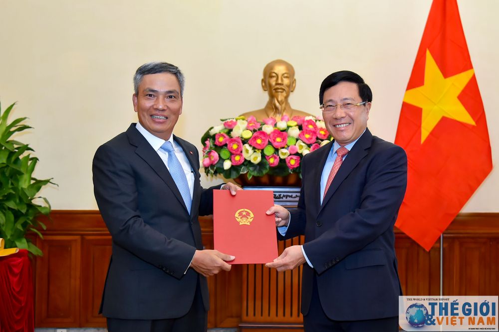 pho-thu-tuong-pham-binh-minh-trao-quyet-dinh-bo-nhiem-4-tong-lanh-su-2