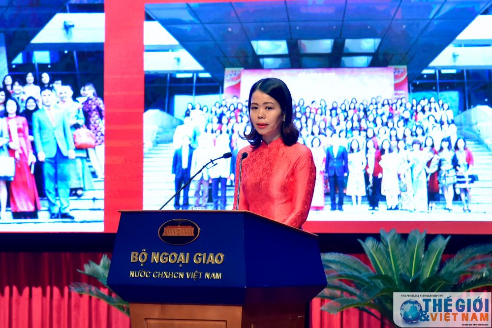 Trực tuyến Thủ tướng dự chương trình kỷ niệm 75 năm Ngày thành lập ngành Ngoại giao Việt Nam truc tuyen thu tuong du chuong trinh ky niem 75 nam ngay thanh lap nganh ngoai giao viet nam