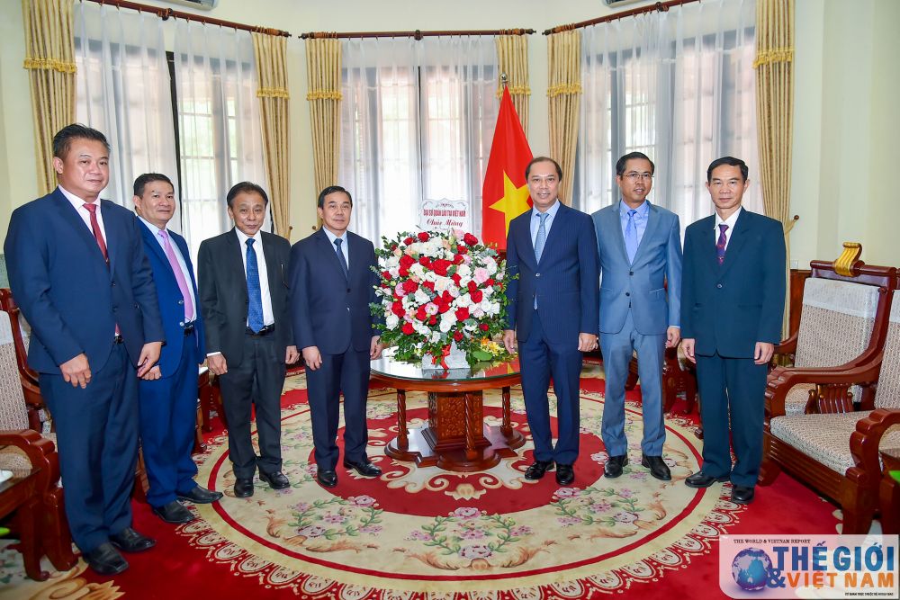 Đại sứ Lào đến Bộ Ngoại giao chúc mừng dịp Quốc khánh Việt Nam dai-su-lao-den-bo-ngoai-giao-chuc-mung-dip-quoc-khanh-viet-nam-1