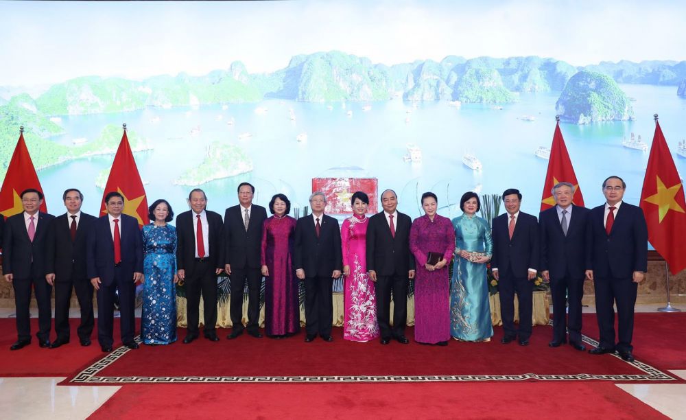 Thủ tướng Nguyễn Xuân Phúc và Phu nhân chủ trì Lễ kỷ niệm 75 năm Quốc khánh 2/9 thu-tuong-nguyen-xuan-phuc-va-phu-nhan-chu-tri-le-ky-niem-75-nam-quoc-khanh-29-1