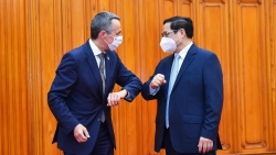 Một số thông lệ lễ tân về âu phục của nam giới