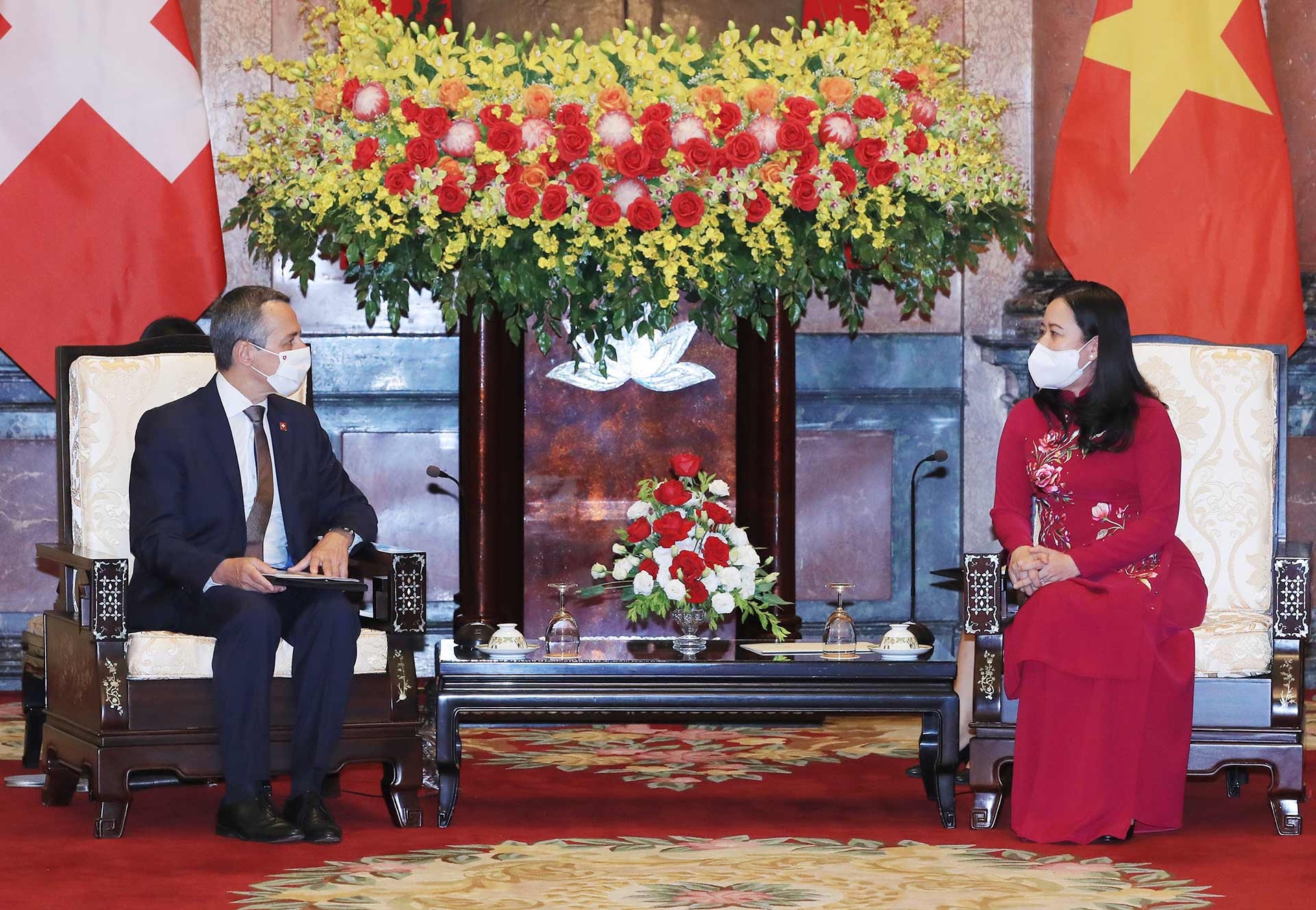 Phó Chủ tịch nước Võ Thị Ánh Xuân tiếp xã giao Phó Tổng thống, Bộ trưởng Ngoại giao Thụy Sỹ Phó Chủ tịch nước Võ Thị Ánh Xuân tiếp xã giao Phó Tổng thống, Bộ trưởng Ngoại giao Thụy Sỹ