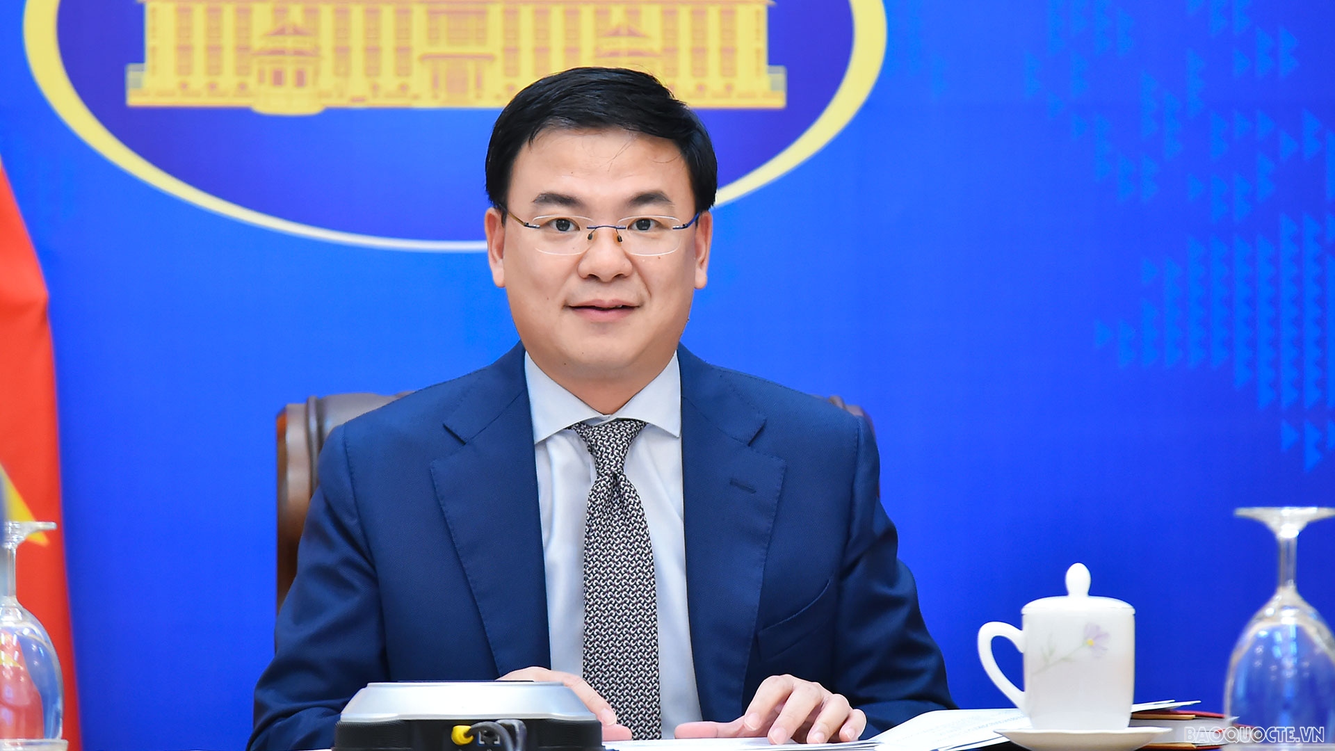 Đảng bộ Bộ Ngoại giao chủ động thích ứng với đại dịch Covid-19, quyết tâm thực hiện thắng lợi Nghị quyết Đại hội XIII của Đảng Đảng bộ Bộ Ngoại giao chủ động thích ứng với đại dịch Covid-19, quyết tâm thực hiện thắng lợi Nghị quyết Đại hội XIII của Đảng