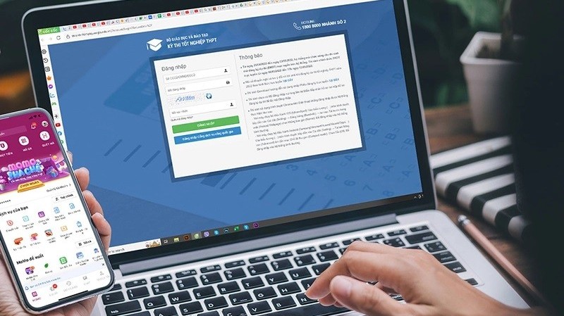 Năm đầu tiên phí xét tuyển đại học, cao đẳng sẽ thanh toán hoàn toàn online