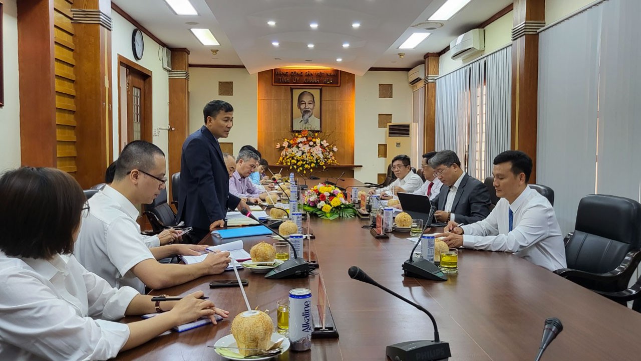 Thứ trưởng Thường trực Bộ Ngoại giao Nguyễn Minh Vũ thăm và làm việc tại tỉnh Khánh Hòa Thứ trưởng Thường trực Bộ Ngoại giao Nguyễn Minh Vũ thăm và làm việc tại tỉnh Khánh Hòa