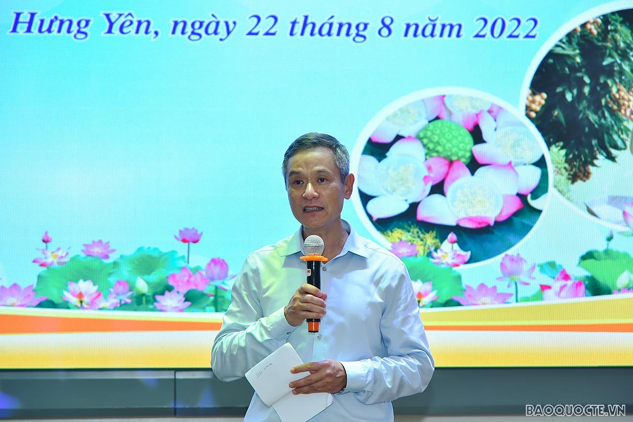 Toàn cảnh Ngoại giao đoàn về thăm, kết nối và giao lưu tại quê hương nhãn lồng Hưng Yên qua ảnh