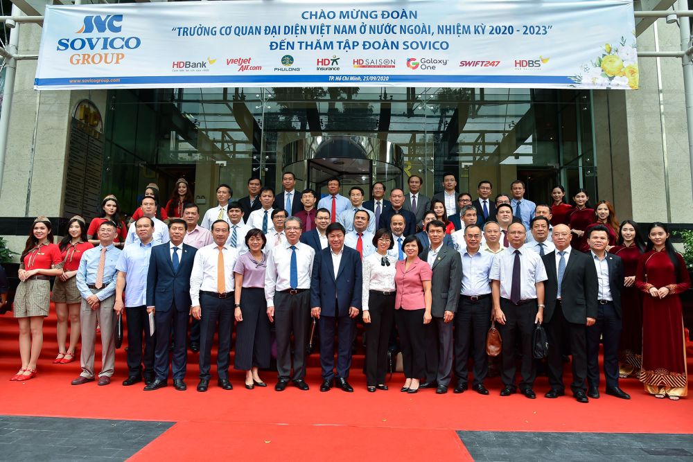 Đoàn Trưởng Cơ quan đại diện Việt Nam ở nước ngoài nhiệm kỳ 2020-2023 thăm, làm việc tại Tập đoàn Sovico