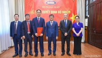 Bộ Ngoại giao trao quyết định điều động Phó Vụ trưởng Vụ Biển, Ủy ban Biên giới quốc gia