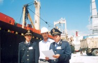 bao lanh thong quan tao thuan loi cho doanh nghiep thuc day giao thuong quoc te