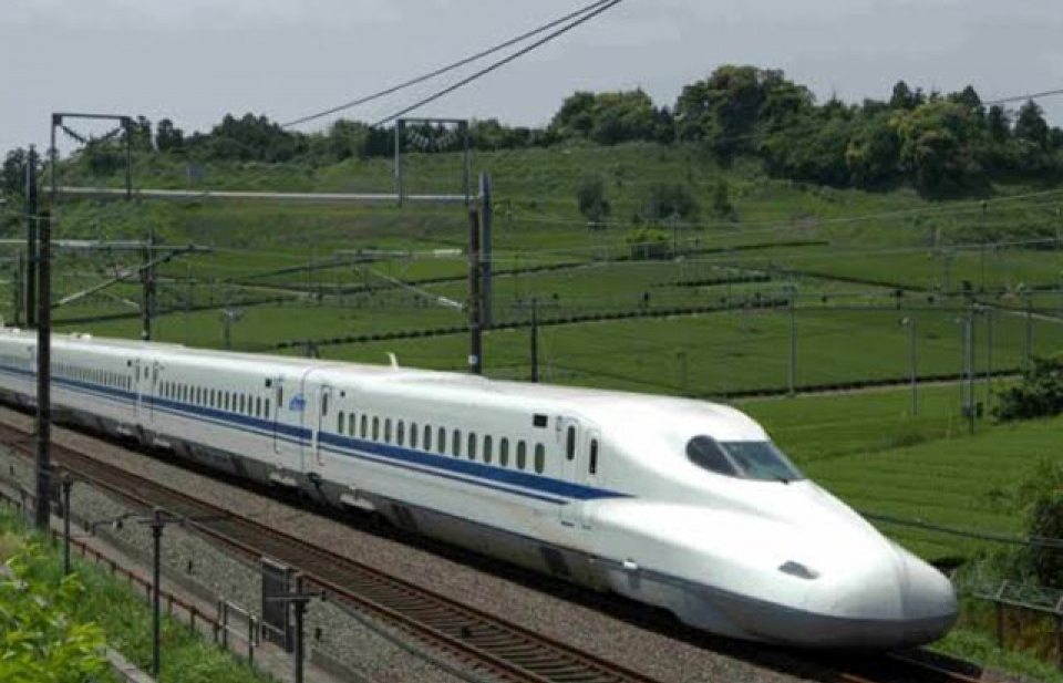 Nghiên cứu phương án xây dựng đường sắt tốc độ cao trục Bắc - Nam