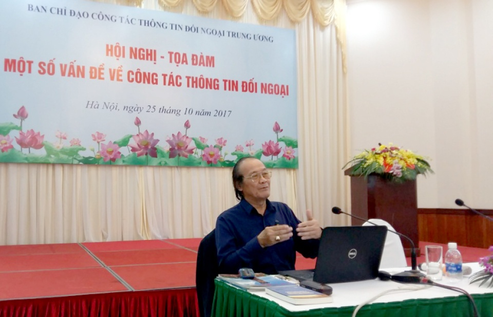 Hội nghị tọa đàm về công tác thông tin đối ngoại cho phóng viên