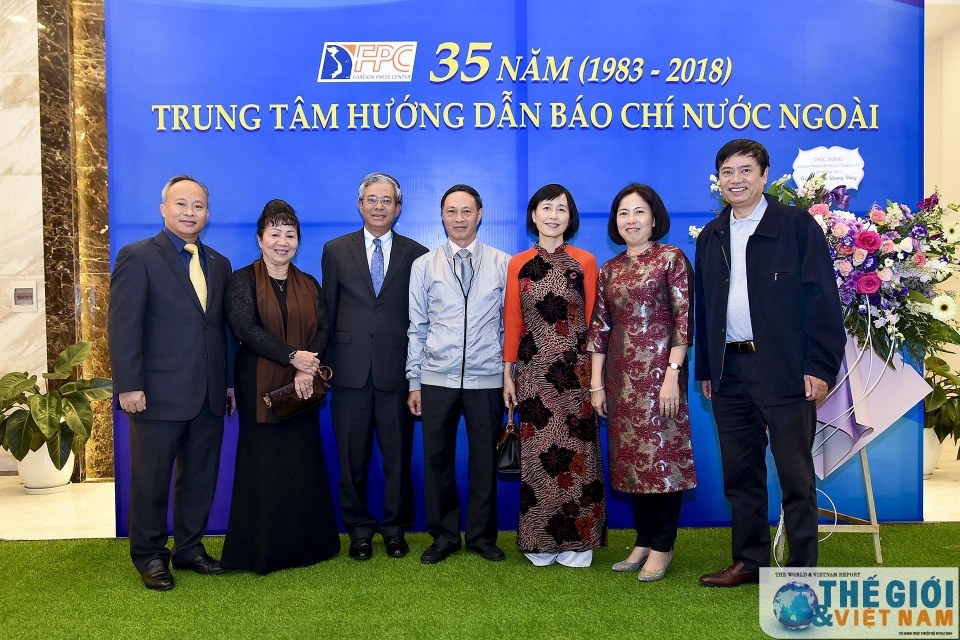Trung tâm Hướng dẫn Báo chí nước ngoài kỷ niệm 35 năm thành lập trung tam huong dan bao chi nuoc ngoai ky niem 35 nam thanh lap