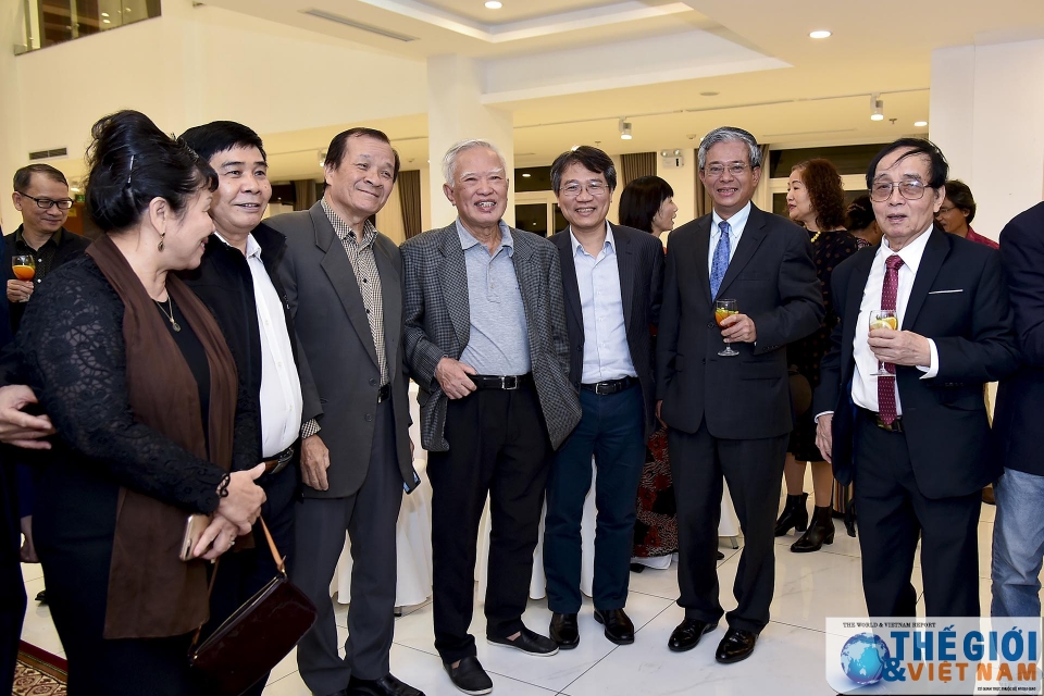 Trung tâm Hướng dẫn Báo chí nước ngoài kỷ niệm 35 năm thành lập trung tam huong dan bao chi nuoc ngoai ky niem 35 nam thanh lap