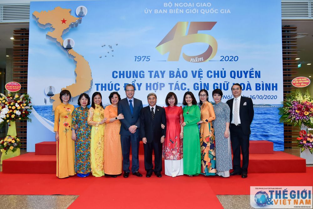 Hội thảo Kỷ niệm 45 năm thành lập Ủy ban Biên giới quốc gia qua ảnh