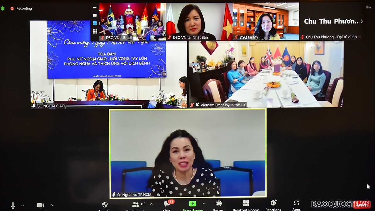 Toàn cảnh Lễ kỷ niệm Ngày Phụ nữ Việt Nam 20/10 của Bộ Ngoại giao qua ảnh Toàn cảnh Lễ kỷ niệm Ngày Phụ nữ Việt Nam 20/10 của Bộ Ngoại giao qua ảnh