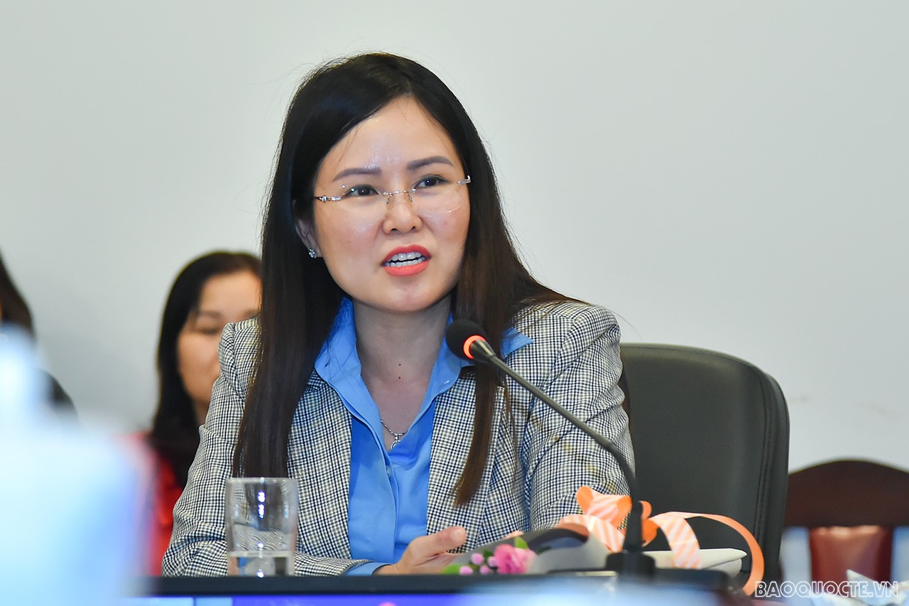 Toàn cảnh Lễ kỷ niệm Ngày Phụ nữ Việt Nam 20/10 của Bộ Ngoại giao qua ảnh Toàn cảnh Lễ kỷ niệm Ngày Phụ nữ Việt Nam 20/10 của Bộ Ngoại giao qua ảnh