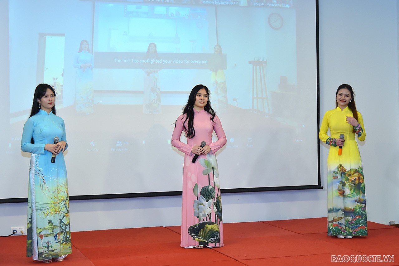 Toàn cảnh Lễ kỷ niệm Ngày Phụ nữ Việt Nam 20/10 của Bộ Ngoại giao qua ảnh Toàn cảnh Lễ kỷ niệm Ngày Phụ nữ Việt Nam 20/10 của Bộ Ngoại giao qua ảnh