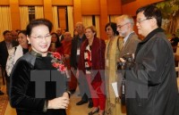 Chủ tịch Quốc hội tiếp Đoàn dự Hội nghị Hội đồng Hòa bình thế giới