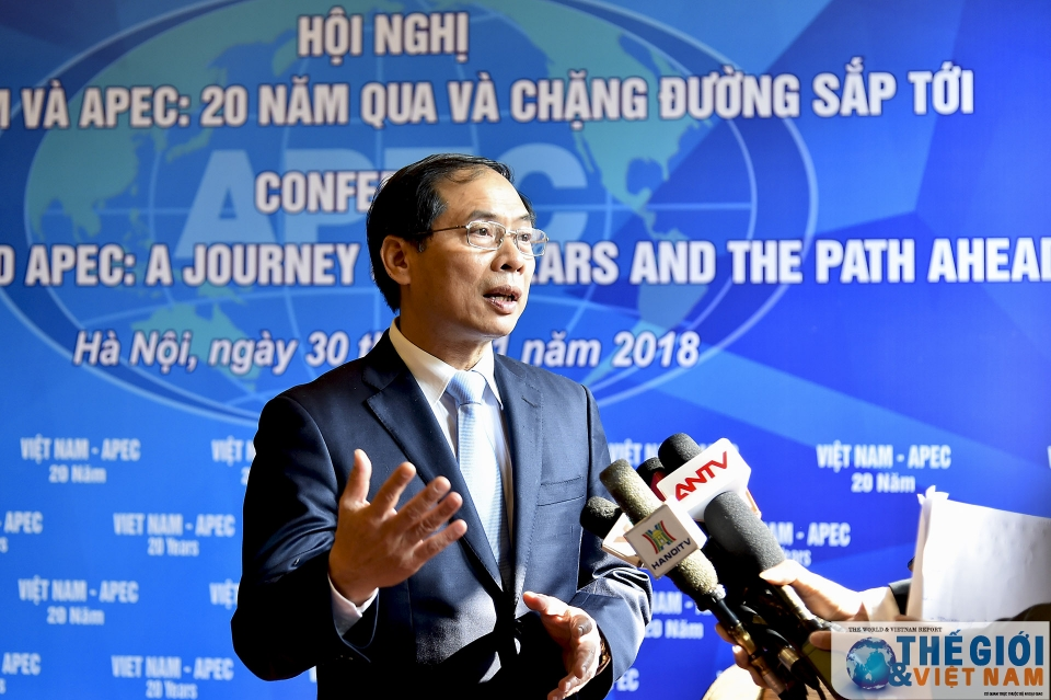 Toàn cảnh Hội nghị “APEC và Việt Nam: Chặng đường 20 năm qua”