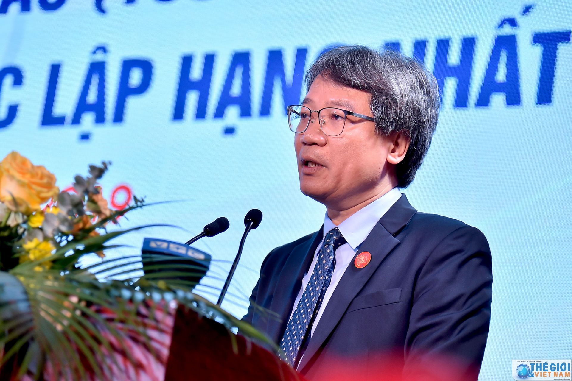 toan canh hoc vien ngoai giao ky nie m 60 nam tha nh la p qua anh