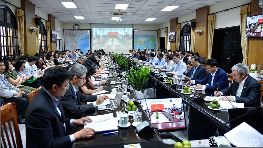 Bộ Ngoại giao lấy ý kiến góp ý dự thảo các văn kiện Đại hội lần thứ XIII của Đảng