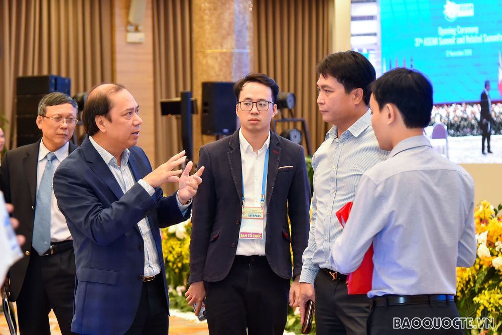 Thủ tướng Nguyễn Xuân Phúc kiểm tra công tác chuẩn bị Cấp cao ASEAN 37