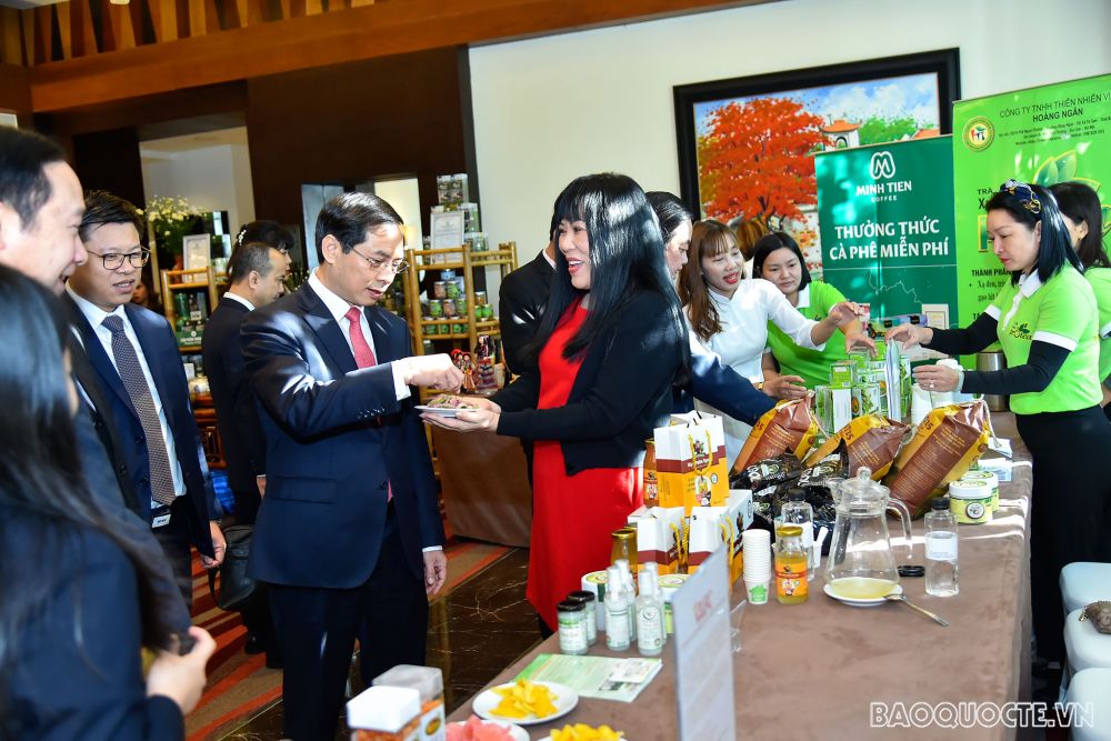 Tìm hướng khai thông thị trường thực phẩm Halal toàn cầu tiềm năng Tìm hướng khai thông thị trường thực phẩm Halal toàn cầu tiềm năng