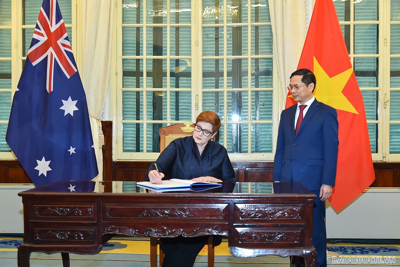 Quan hệ thương mại Việt Nam-Australia liên tục tăng trưởng trong suốt 20 năm qua, với mức tăng trung bình 8,6% và hai bên đã trở thành đối tác thương mại lớn thứ 14 của nhau.