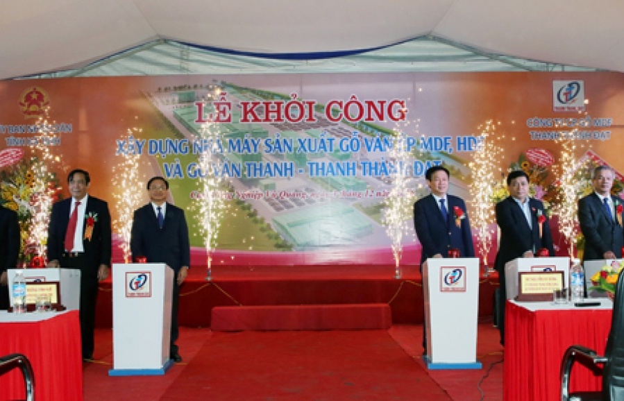 Khởi công nhà máy gỗ ván ép tại Hà Tĩnh