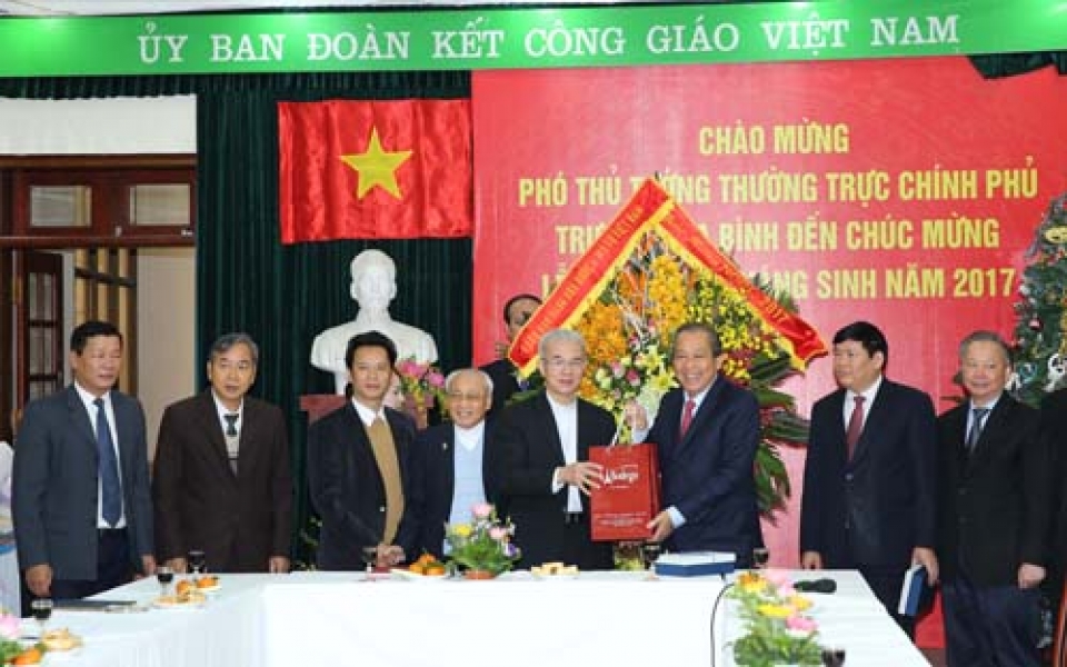 Phó Thủ tướng Thường trực Chính phủ chúc mừng đồng bào Công giáo dịp Giáng sinh tin nhap 20171215160200
