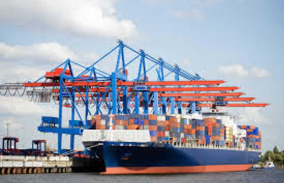 Vi phạm hành chính trong hàng hải bị phạt tới 100 triệu đồng